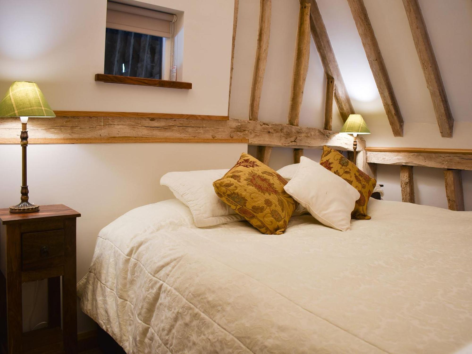 Ivy Todd Barn Villa Ashdon Bagian luar foto